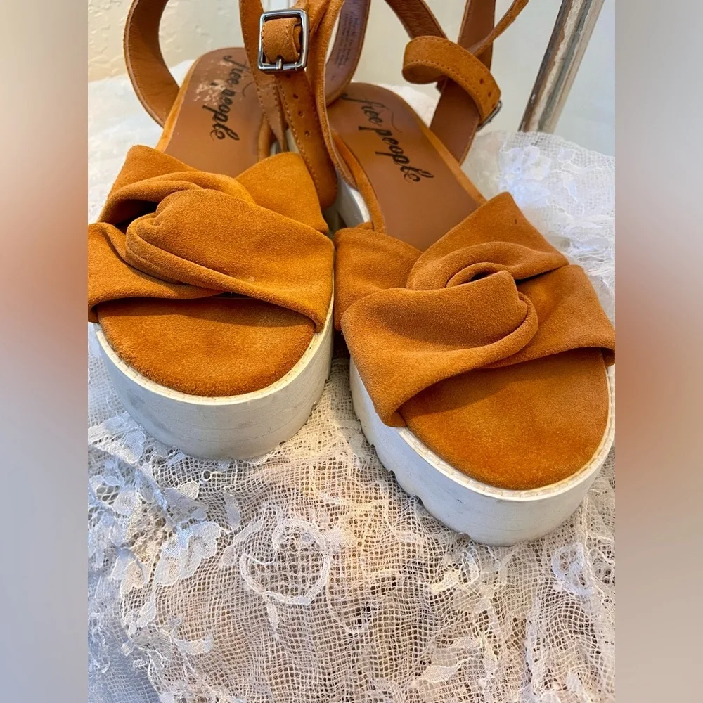 FREE PEOPLE ESSEX ANKLE WRAP SANDAL - Picture 5 of 7